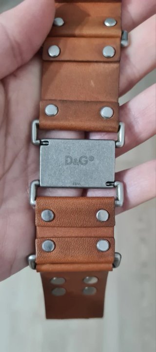 Pulsera D&G Cuero Marrón y acabados plateados