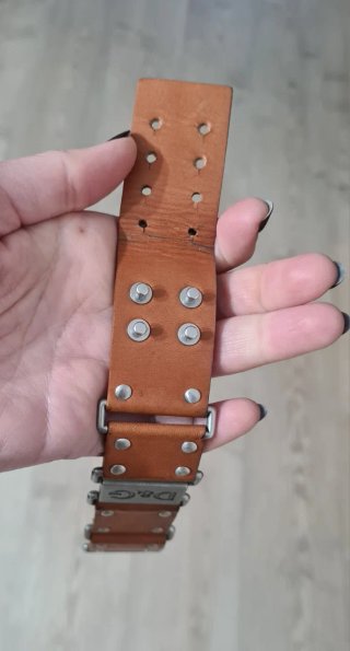 Pulsera D&G Cuero Marrón y acabados plateados
