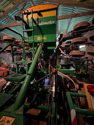 Sembradora Gil Airsem 4.5M