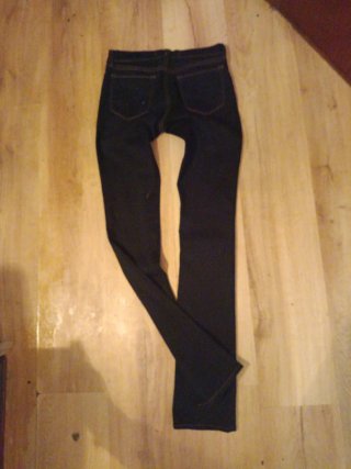 Pantalón negro
