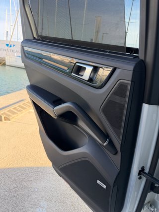 Porsche Cayenne E-Hybrid 462cv 3.0 v6 PDK Año2019