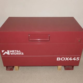 Arcón Metalworks BOX445 450€/por arcón  Tengo 5