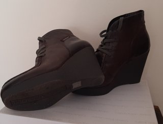 Botines Calvin Klein Jeans Marrones.