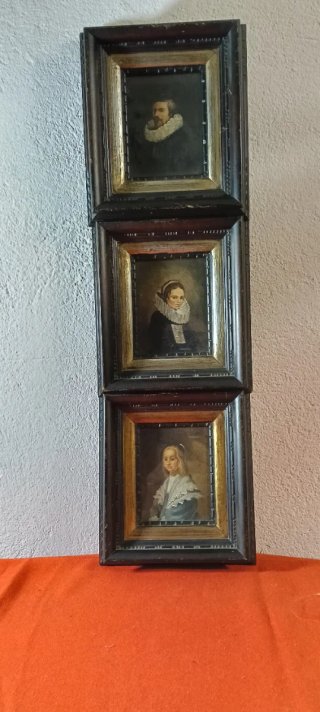 Tre quadretti con personaggi antichi