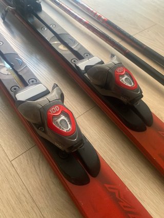 Esquís Rossignol Axum 100 TD y bastones