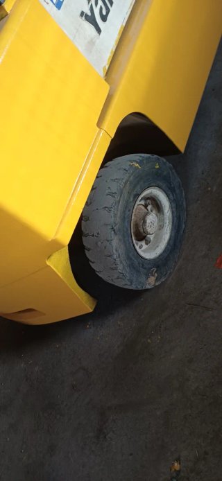 Carretilla Yale 2500 kg