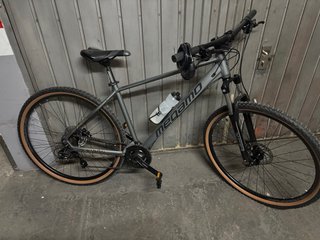 Bicicleta Montaña Megamo Casi Nueva fono 615001716