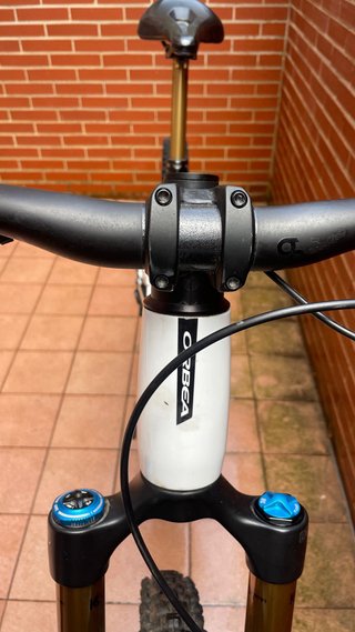 Orbea Rise M10 Carbono Tope Gama. L. 540W+Extender