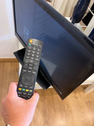 Televisor LG 32 32LE3300
