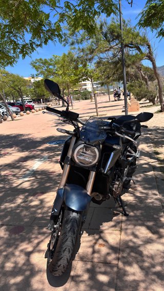 Honda CB650R Neo Sport 2021 Negra/Plata