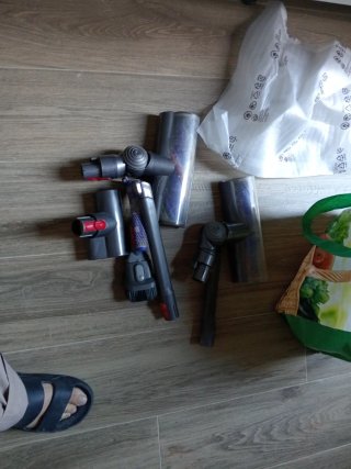 Aspirapolvere Dyson V8