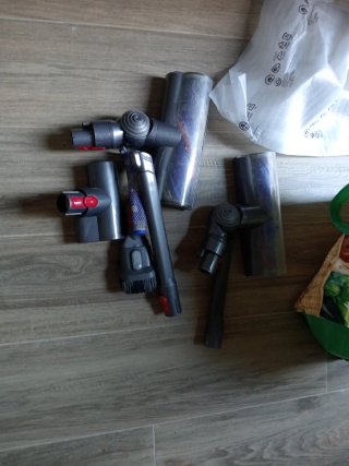 Aspirapolvere Dyson V8