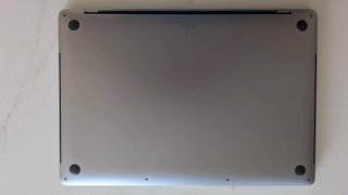 MacBook Pro 15.4 I9 / 16GB / 512GB QWERTY US