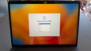 MacBook Pro 15.4 I9 / 16GB / 512GB QWERTY US