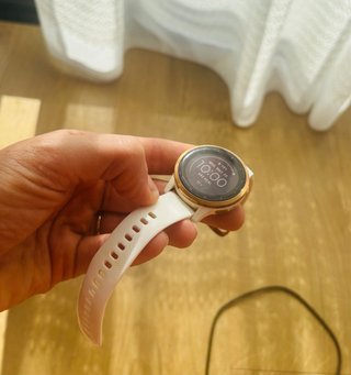 Garmin Vivoactive 4s Blanco y Oro