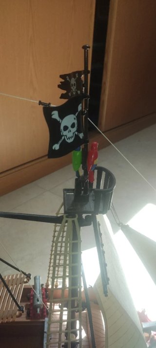 Barco Pirata Playmobil + cofre tesoro