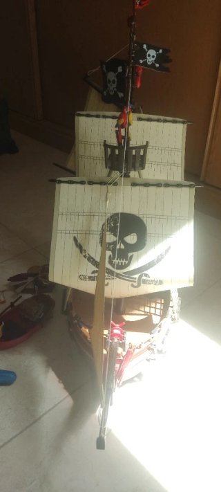 Barco Pirata Playmobil + cofre tesoro