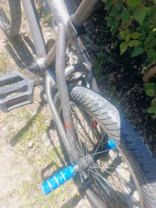 Bicicleta BMX Decathlon