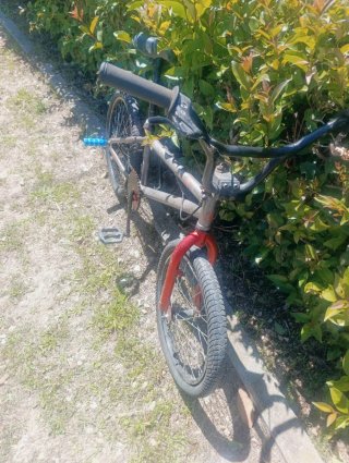 Bicicleta BMX Decathlon