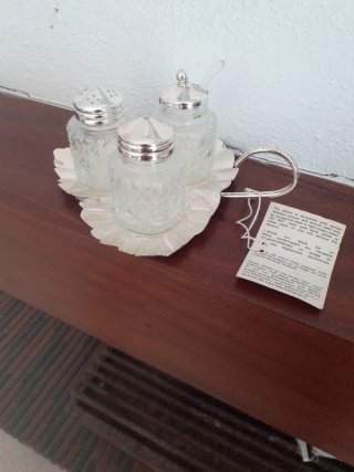 Set salero,pimentero, y azucarero cristal