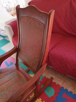 Silla Mecedora Madera y Ratán