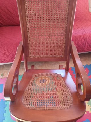 Silla Mecedora Madera y Ratán