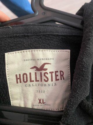 Sudadera Hollister Negra con Cremallera