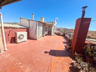 1° Piso de 90m² + local de 36m² en Monforte del Ci
