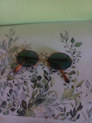 Gafas de sol LOTUS redondas doradas