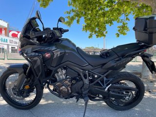 Honda CRF 1100 Africa Twin DCT Negra