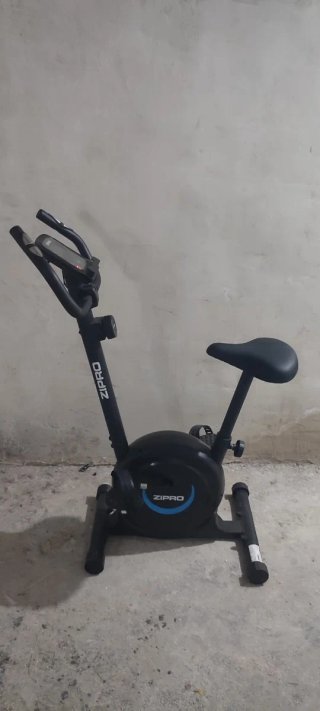Bicicleta Estática Zipro One S ( NUEVA )