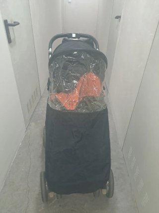 Silla de paseo negra