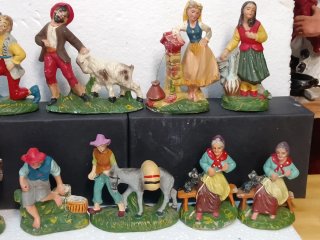 Pastori presepe cartapesta - 20 euro cad.