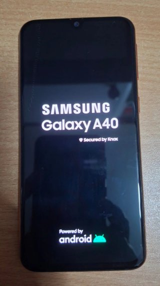 Samsung Galaxy A40 Coral
