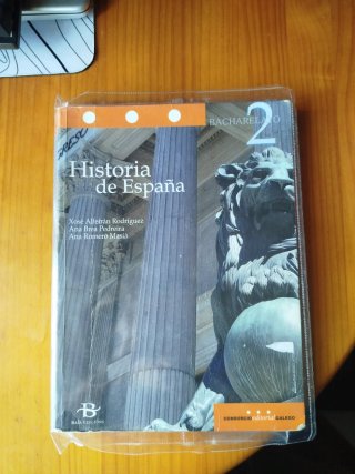 libro historia de España 2bachillerato