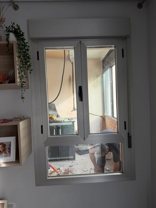 Ventana de aluminio