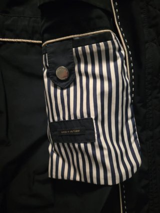 Gabardina Massimo Dutti Negra