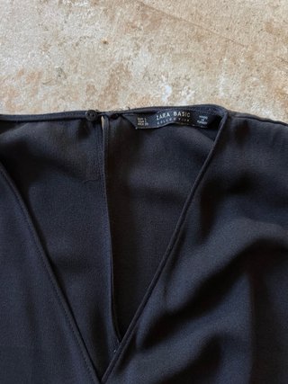 Mono corto Zara negro talla L