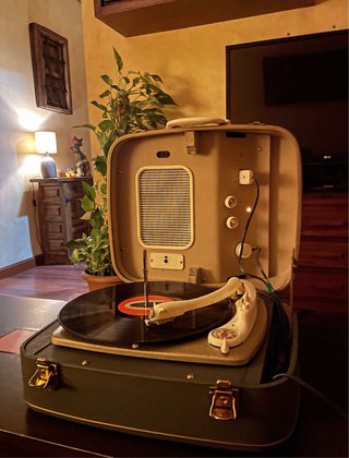 Tocadiscos Perpetuum Ebner 1958 Maleta