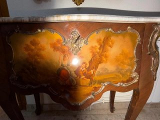 Cómoda antigua Luis V mármol y madera.