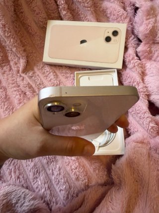 iPhone 13 Rosa Como Nuevo