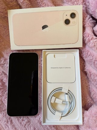 iPhone 13 Rosa Como Nuevo