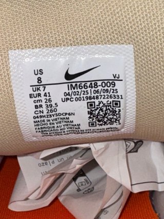 Nike Vomero 5