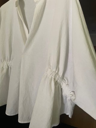 Blusa Mango in  viscosa bianca tg. S