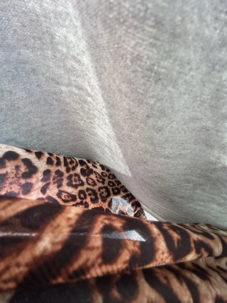 Jersey gris con detalle leopardo Talla M