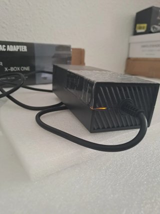 Cargador AC Xbox One 135W