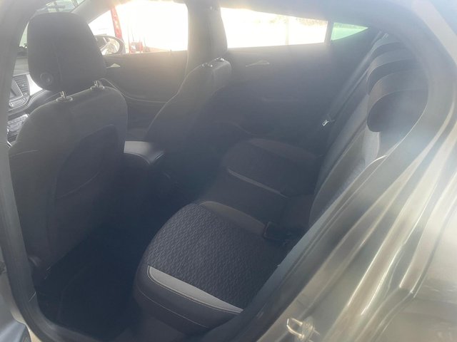 Opel Astra 2021