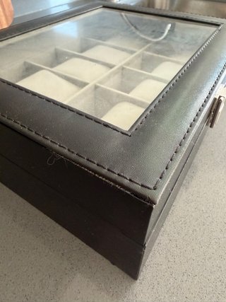 Caja para 10 relojes con tapa de cristal