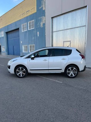 Peugeot 3008 2015 110 mil km 12 meses de garantía