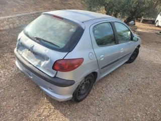 Peugeot 206 2004